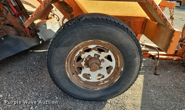 image for item DZ4309 2012 Broce Broom RCT 350 broom