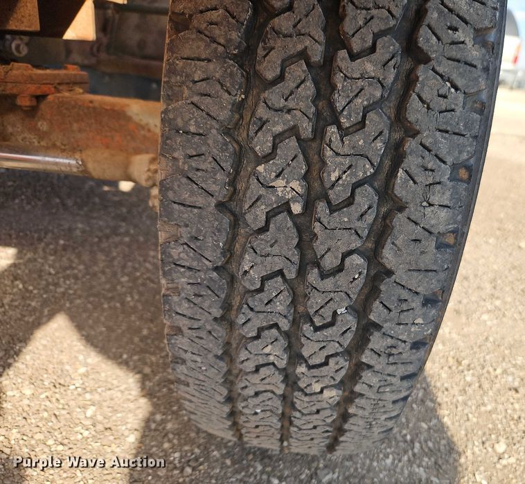 image for item DZ4309 2012 Broce Broom RCT 350 broom