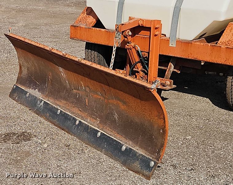 image for item DZ4312 2009 Broce Broom RJ350 broom