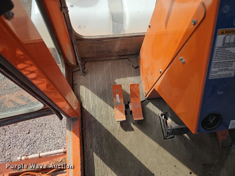 image for item DZ4312 2009 Broce Broom RJ350 broom