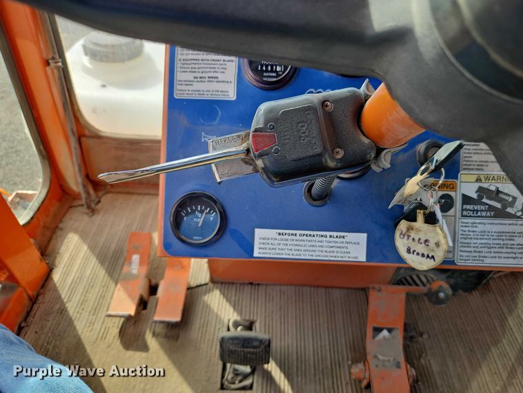 image for item DZ4312 2009 Broce Broom RJ350 broom