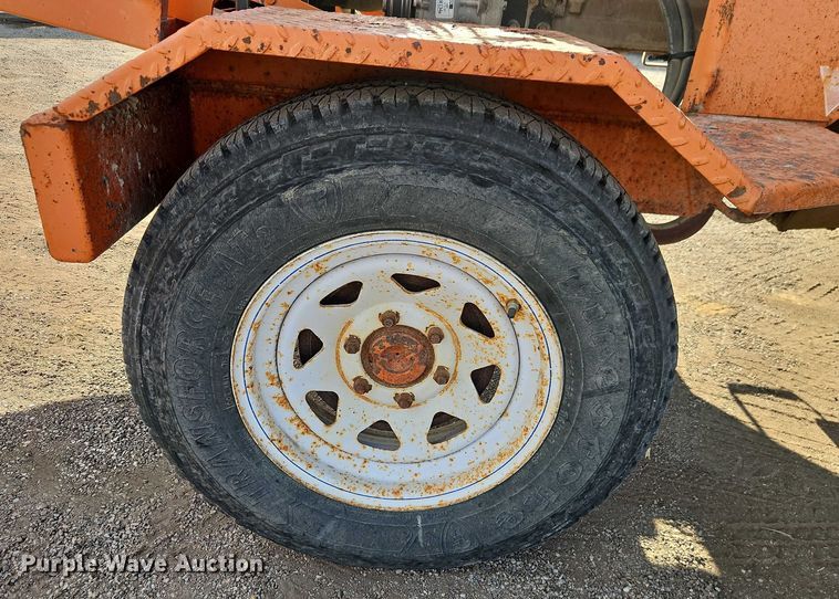 image for item DZ4312 2009 Broce Broom RJ350 broom