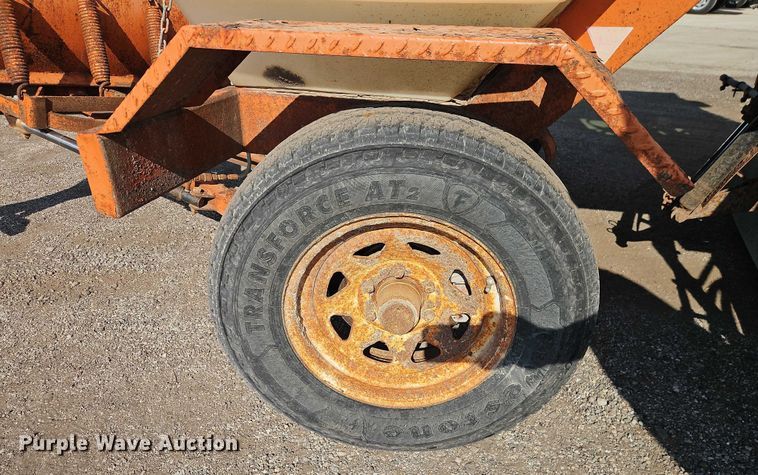 image for item DZ4312 2009 Broce Broom RJ350 broom