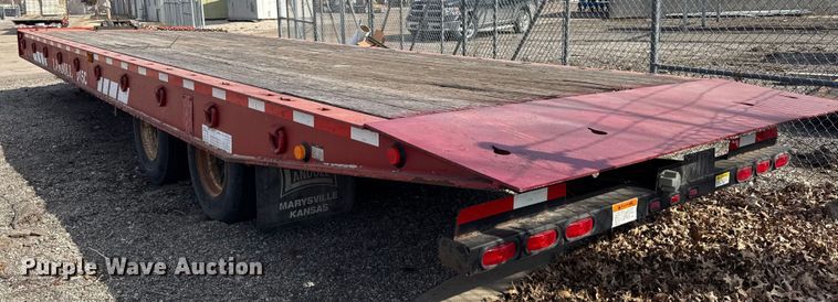 image for item DZ4313 2004 Landoll 345C tilt deck equipment trailer