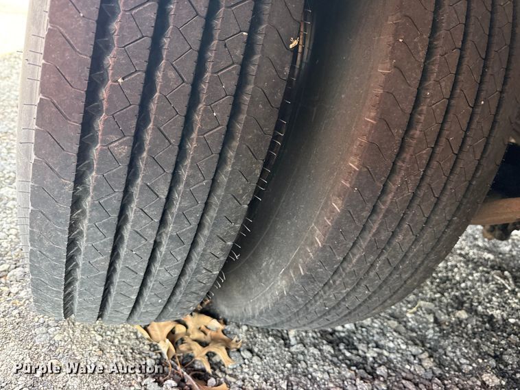 image for item DZ4313 2004 Landoll 345C tilt deck equipment trailer