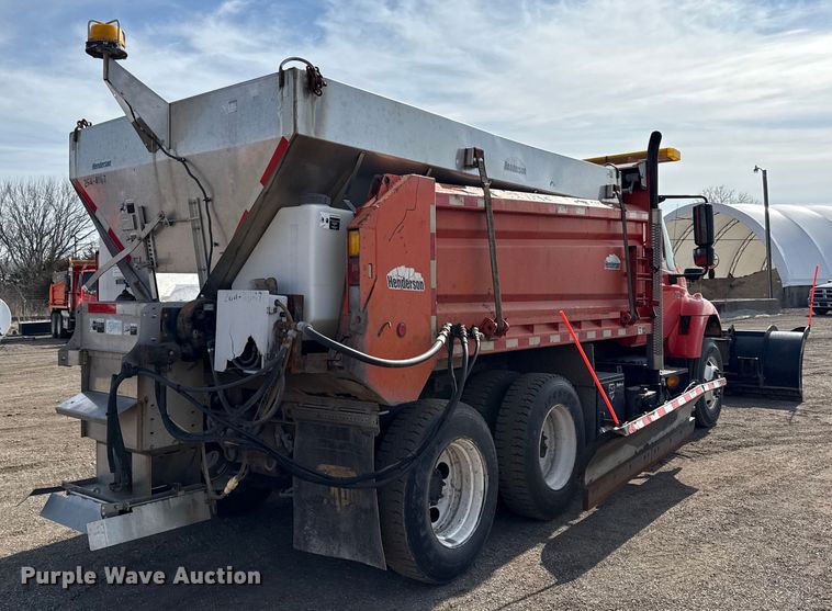 image for item DZ4315 2007 International 7400 dump truck