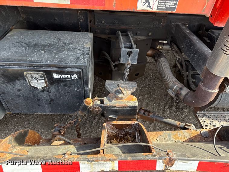 image for item DZ4315 2007 International 7400 dump truck