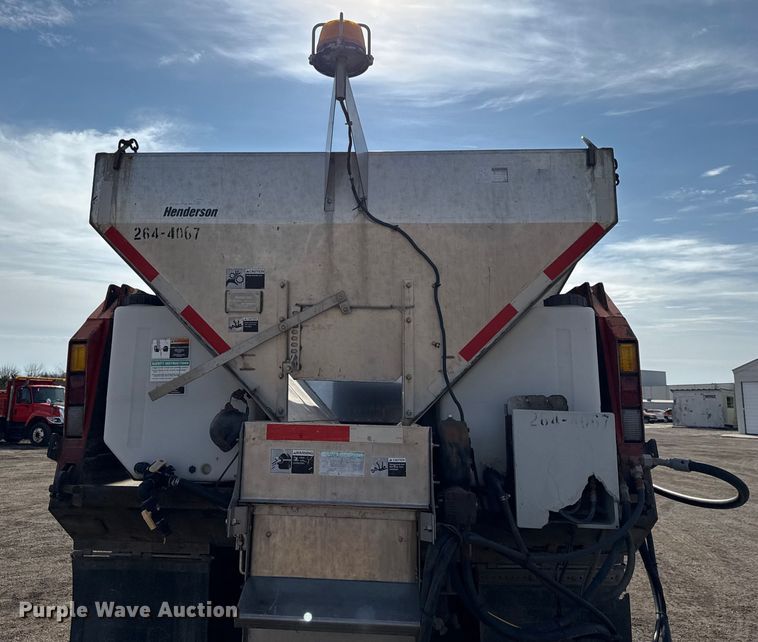 image for item DZ4315 2007 International 7400 dump truck