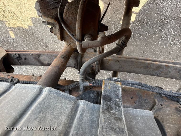 image for item DZ4315 2007 International 7400 dump truck