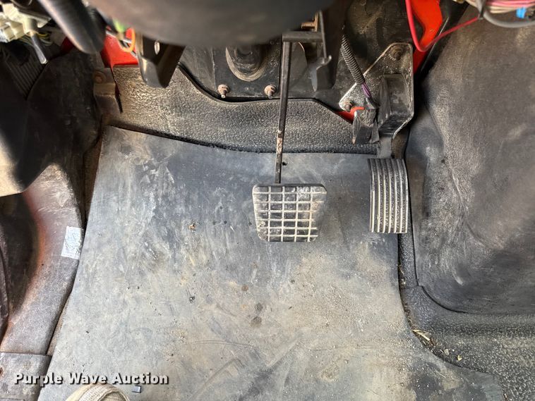 image for item DZ4315 2007 International 7400 dump truck