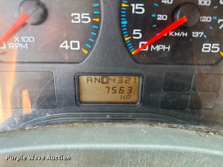 image for item DZ4315 2007 International 7400 dump truck