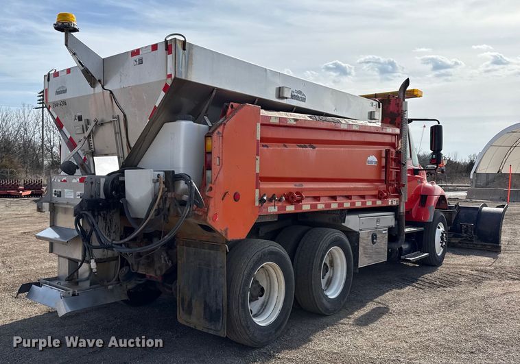 image for item DZ4316 2007 International 7400 dump truck