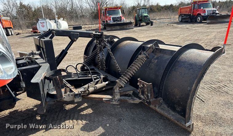 image for item DZ4316 2007 International 7400 dump truck