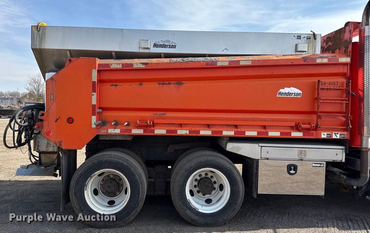 image for item DZ4316 2007 International 7400 dump truck