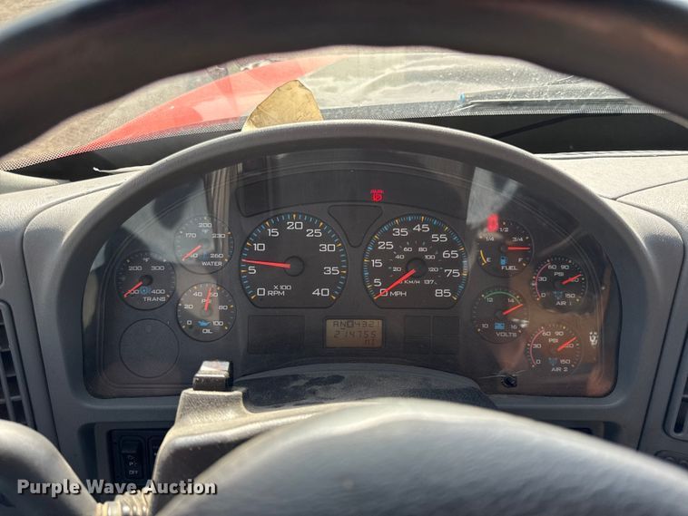 image for item DZ4316 2007 International 7400 dump truck