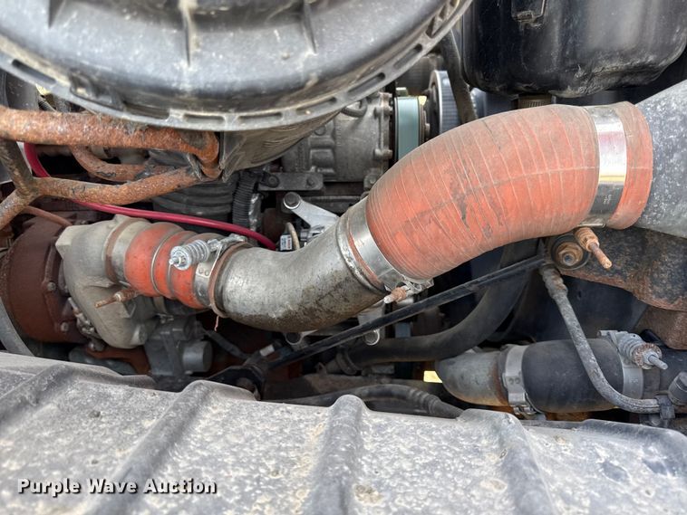 image for item DZ4316 2007 International 7400 dump truck