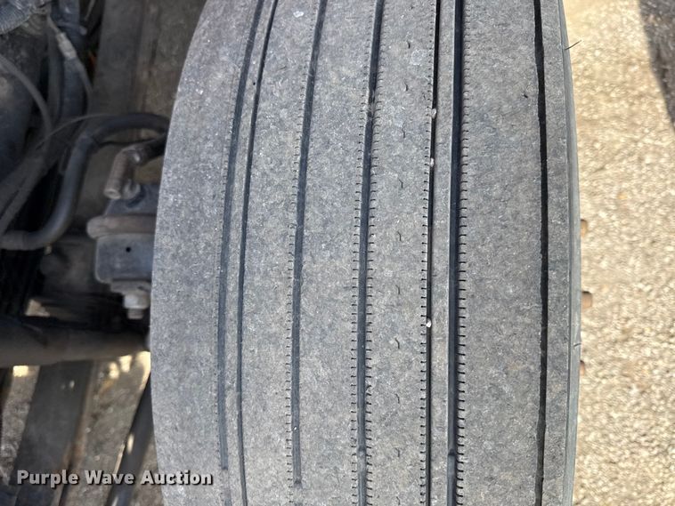 image for item DZ4316 2007 International 7400 dump truck