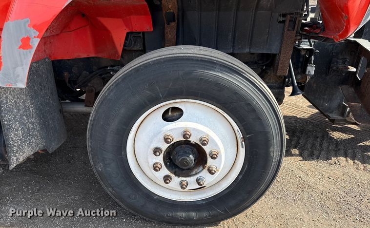 image for item DZ4316 2007 International 7400 dump truck