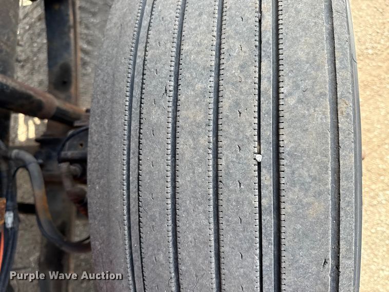 image for item DZ4316 2007 International 7400 dump truck