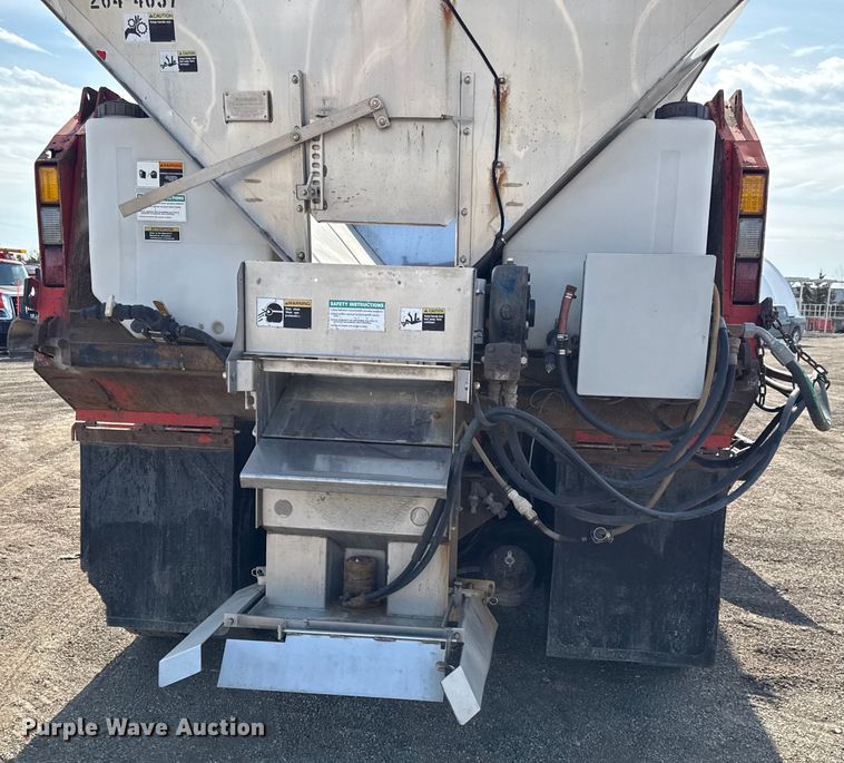 image for item DZ4317 2007 International 7400 dump truck