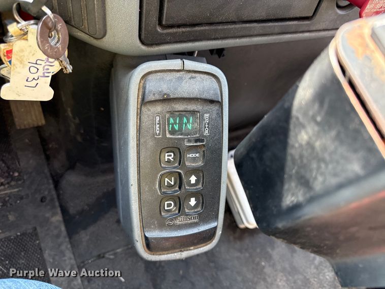 image for item DZ4317 2007 International 7400 dump truck