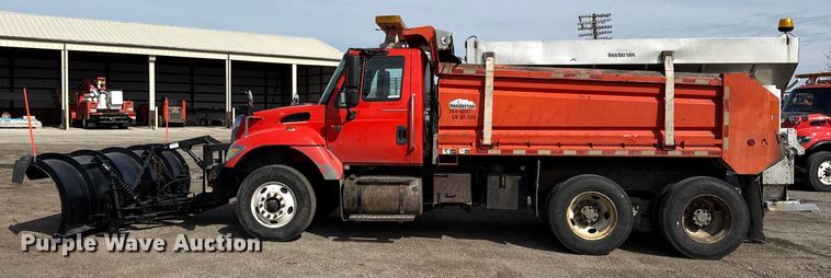 image for item DZ4318 2007 International 7400 dump truck