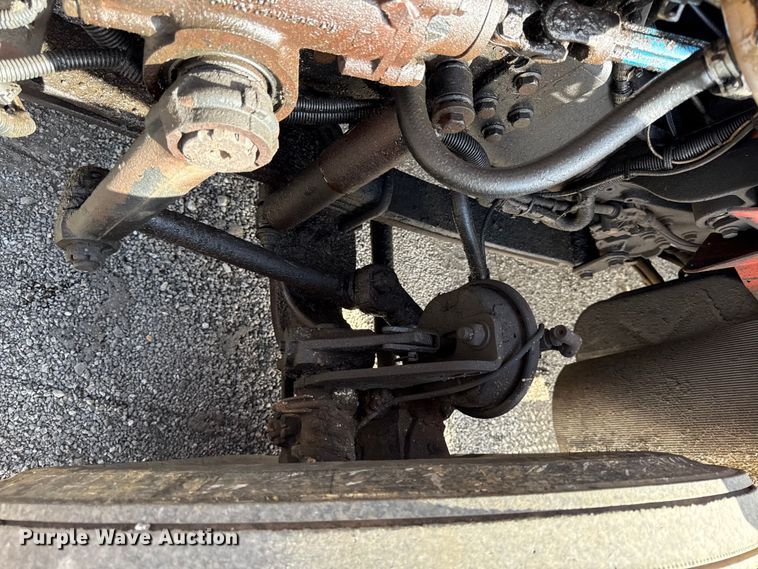 image for item DZ4318 2007 International 7400 dump truck