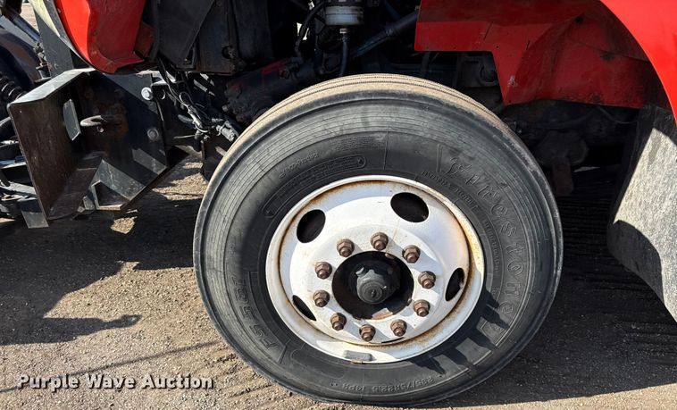 image for item DZ4319 2007 International 7400 dump truck