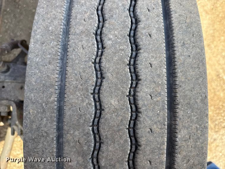 image for item DZ4319 2007 International 7400 dump truck