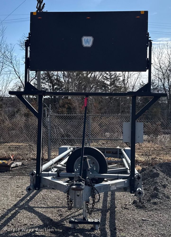 image for item DZ4320 2011 Trinity  Vorteq crash attenuator trailer