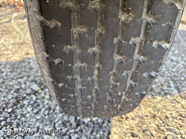 image for item DZ4320 2011 Trinity  Vorteq crash attenuator trailer