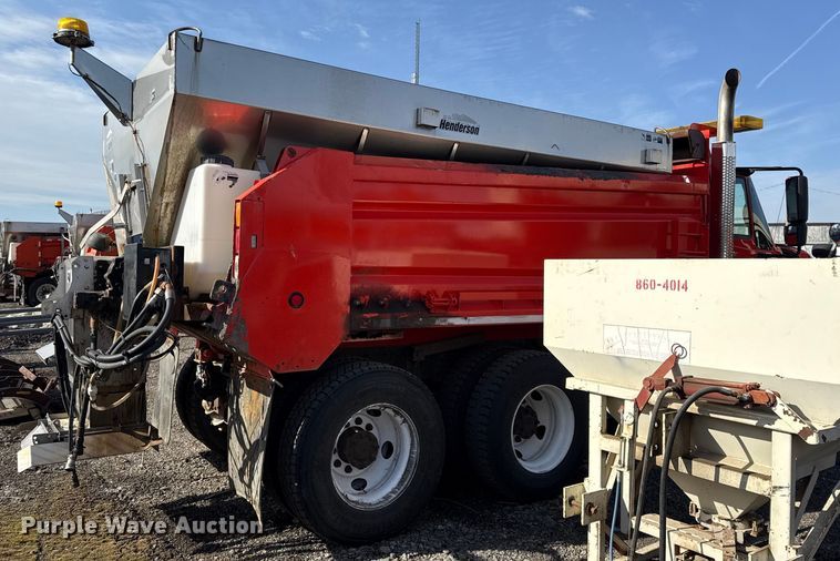 image for item DZ4321 2009 International SF525 dump truck