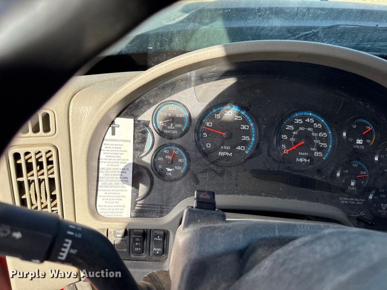 image for item DZ4321 2009 International SF525 dump truck