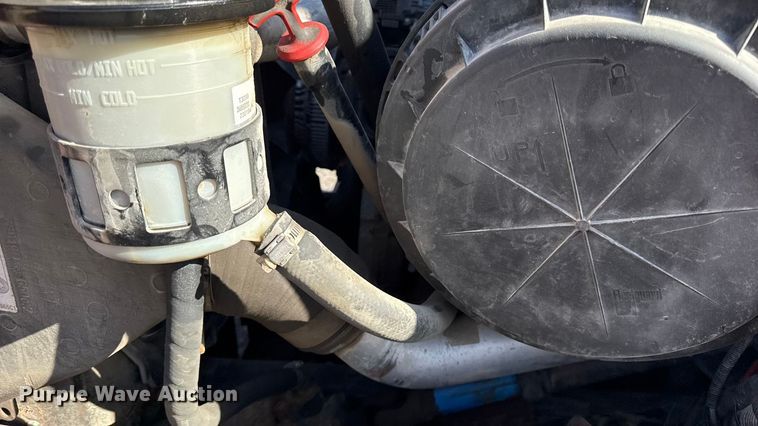 image for item DZ4321 2009 International SF525 dump truck