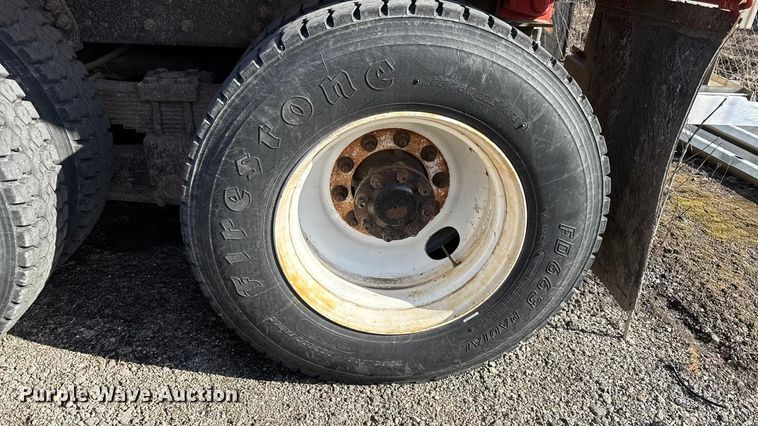 image for item DZ4321 2009 International SF525 dump truck