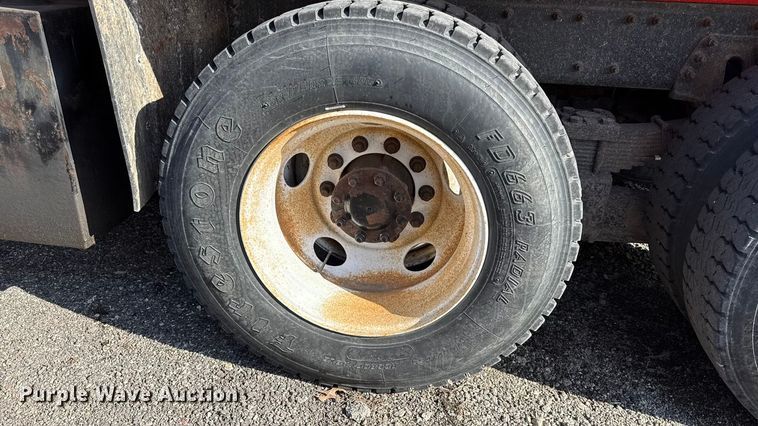 image for item DZ4321 2009 International SF525 dump truck