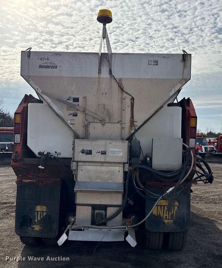 image for item DZ4322 2007 International 7400 dump truck