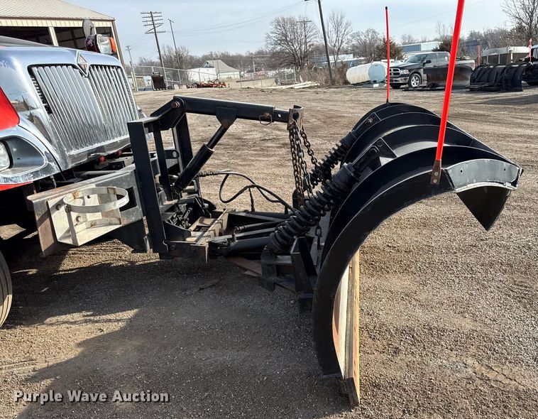 image for item DZ4322 2007 International 7400 dump truck