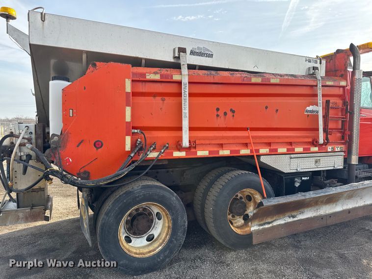 image for item DZ4322 2007 International 7400 dump truck