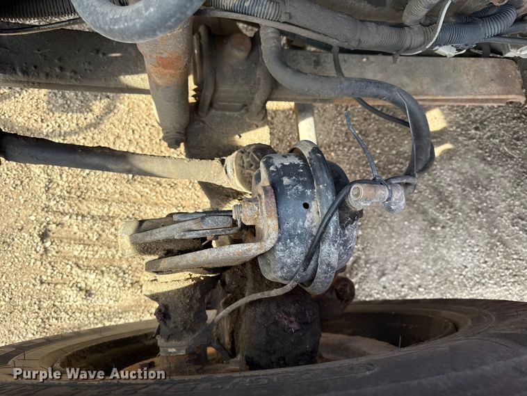 image for item DZ4322 2007 International 7400 dump truck