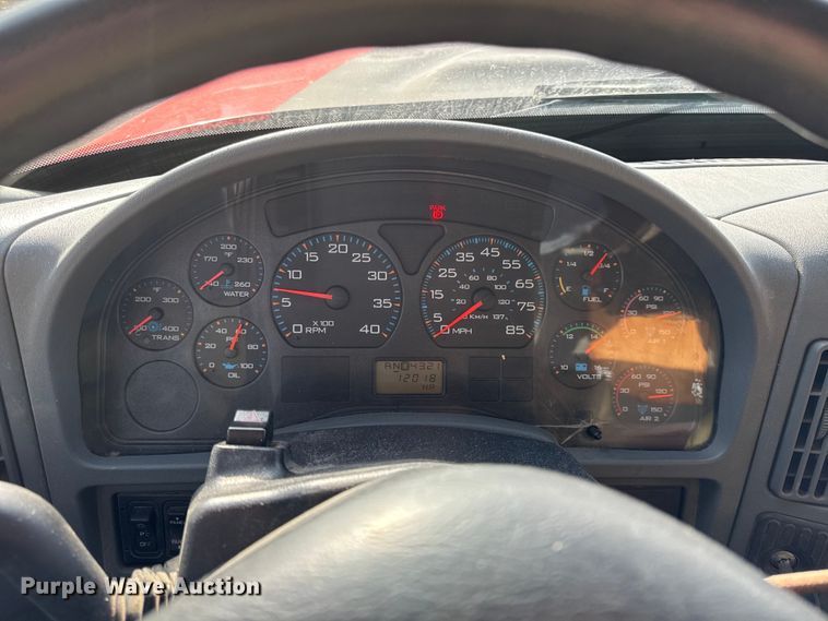 image for item DZ4322 2007 International 7400 dump truck