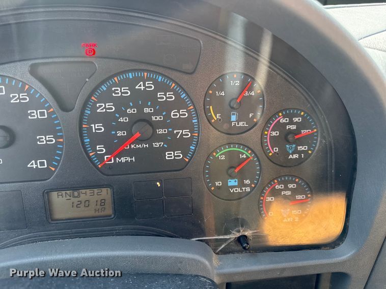 image for item DZ4322 2007 International 7400 dump truck