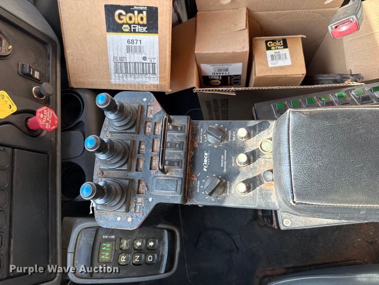 image for item DZ4322 2007 International 7400 dump truck