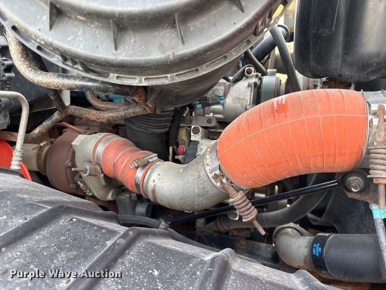 image for item DZ4322 2007 International 7400 dump truck