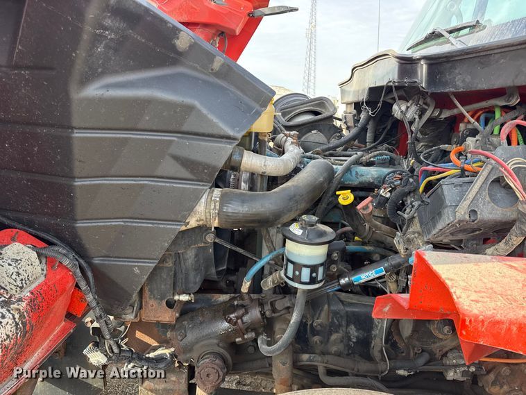 image for item DZ4322 2007 International 7400 dump truck