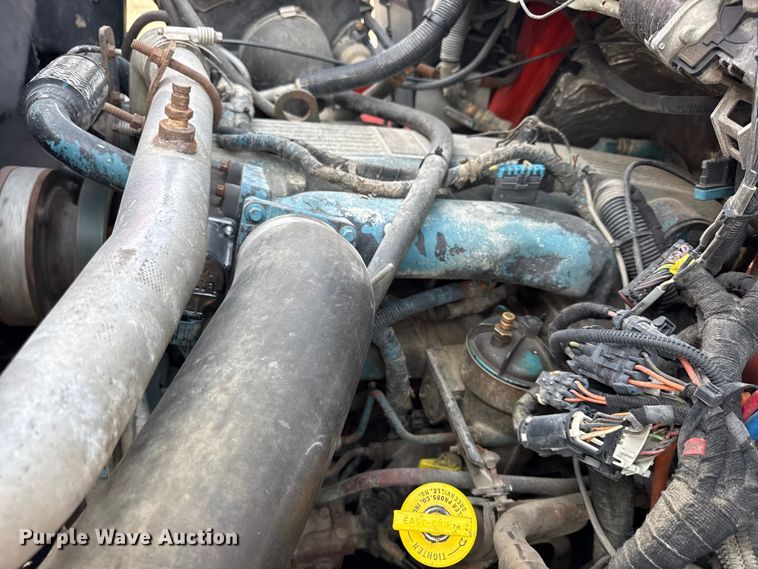 image for item DZ4322 2007 International 7400 dump truck