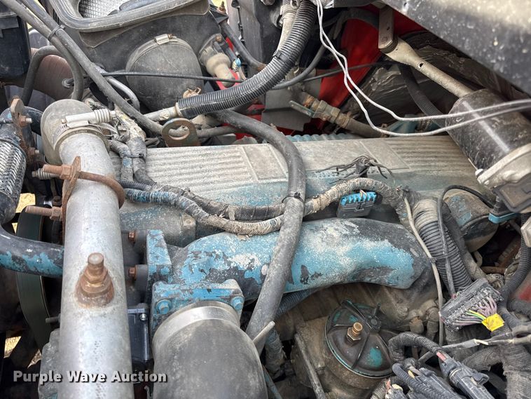 image for item DZ4322 2007 International 7400 dump truck