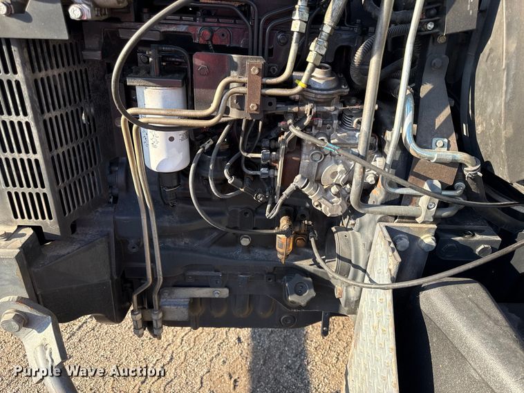 image for item DZ4323 2009 New Holland T6020 tractor