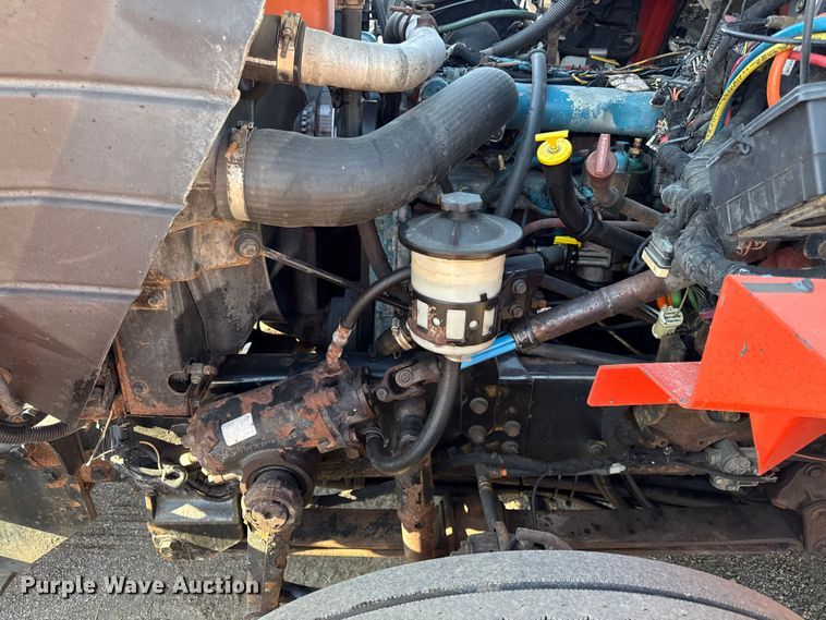 image for item DZ4324 2005 International 7400 dump truck