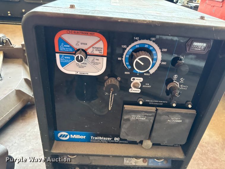 image for item DZ4327 2002 Miller Trailblazer welder/generator